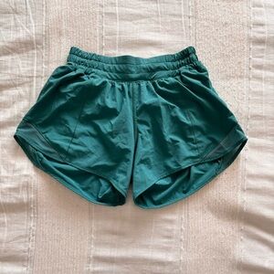 Lululemon Hotty Hot Shorts Green 4 inch